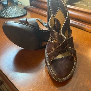 Born size 7/38 slide on brown leather sandals
